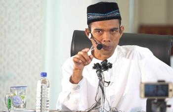 Polda Riau Tetapkan JB, Penghina UAS Sebagai Tersangka